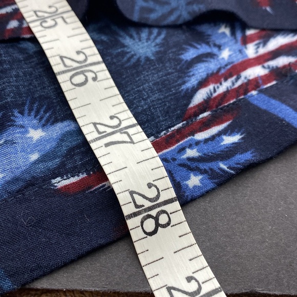 Blue Sky Men’s Fireworks Button Down Shirt size Medium Pre-owned - Picture 5 of 9